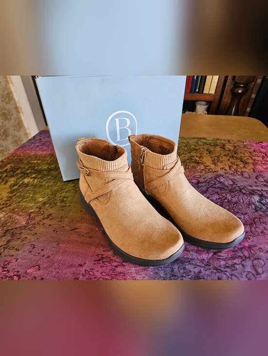 Life Stride Shoes - Sz 6.5 Wide Lifestride Bzees Airstep Booties Honey